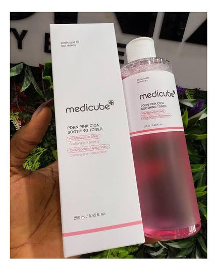 Medicube PDRN Pink Cica Soothing Toner