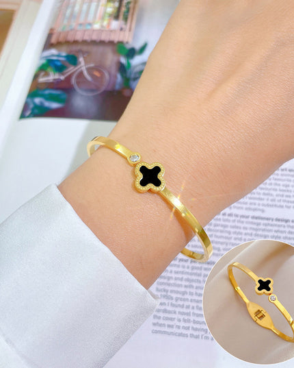 Midnight Clover Gold Bangle Bracelet