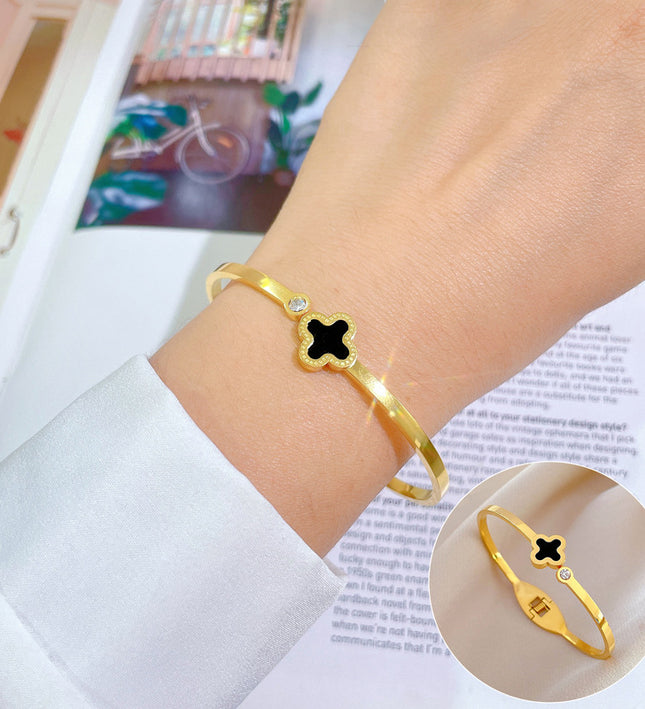 Midnight Clover Gold Bangle Bracelet