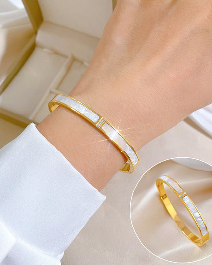 Pearl Luxe Gold Bangle Bracelet