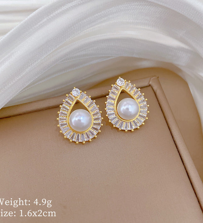 Pearl Radiance Gold Crystal Earrings
