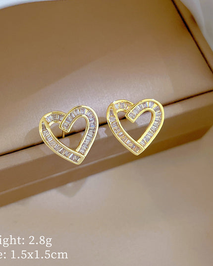 Everheart Gold Crystal Heart Earrings