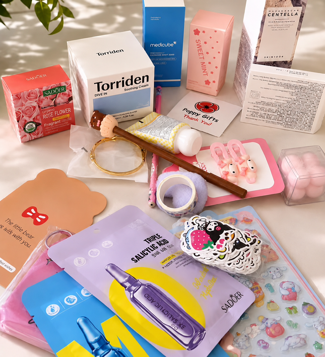 🎀 Poppy Gifts Cute Surprise Mystery Gift Box