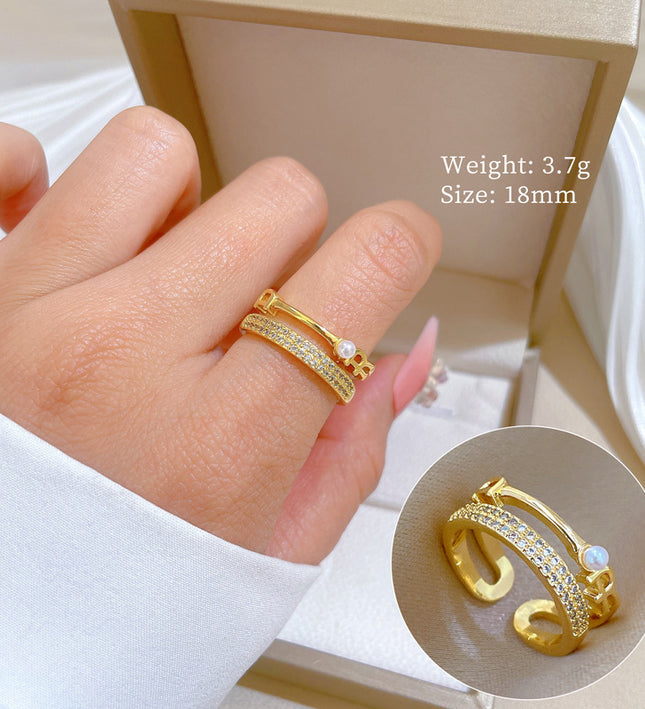 Pearl Luxe Gold Crystal Adjustable Ring
