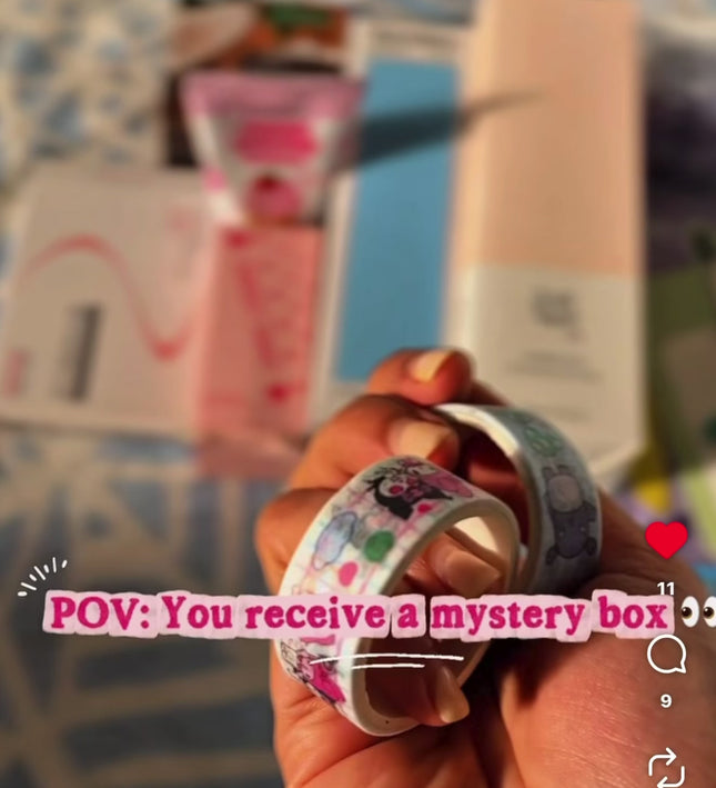 🎀 Poppy Gifts Cute Surprise Mystery Gift Box